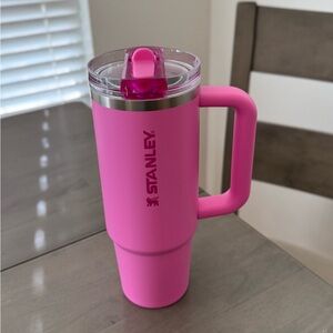 NEW Stanley 30oz Quencher Pro Tour